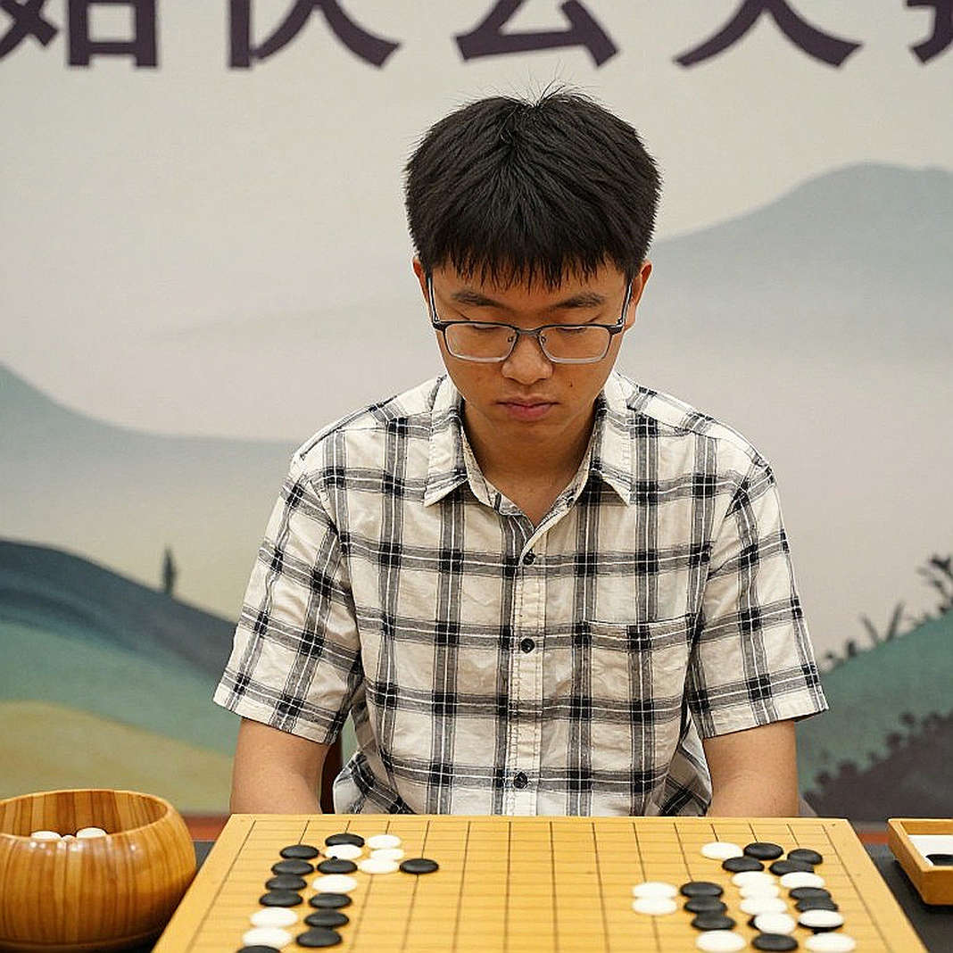 Kalshi báo 1,73 tỷ USD khối lượng esports trong 12 tháng — quý 3/2026 gánh 55,8%