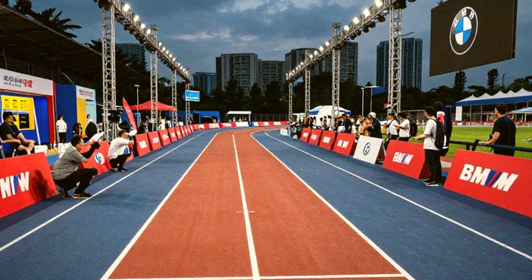 Rasselbock Backyard Ultra: ba phụ nữ cuối cùng còn đứng, và con số không ai nhắc