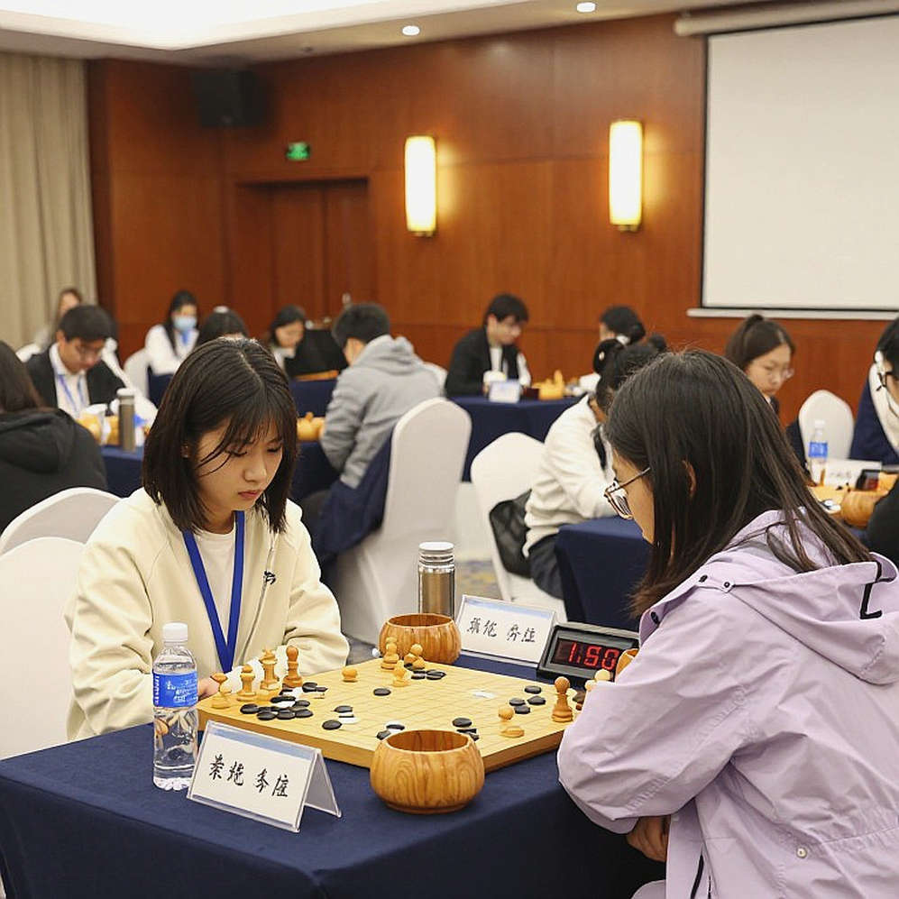 Is Chess “One of the Least Expressive Sports”? The Debate Reaches Vietnamese Chess Is Chess “One of the Least Expressive Sports”? The Debate Reaches Vietnamese Chess