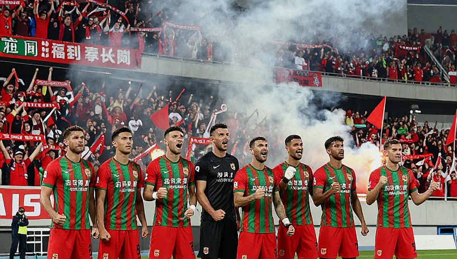 Nền kinh tế tin đồn của F1: khi tiếng ồn chuyển nhượng nhấn chìm tín hiệu