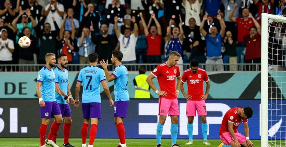 From Busan, Watching Vietnamese Football: The Beat That Holds Through a Major Tournament Season From Busan, Watching Vietnamese Football: The Beat That Holds Through a Major Tournament Season