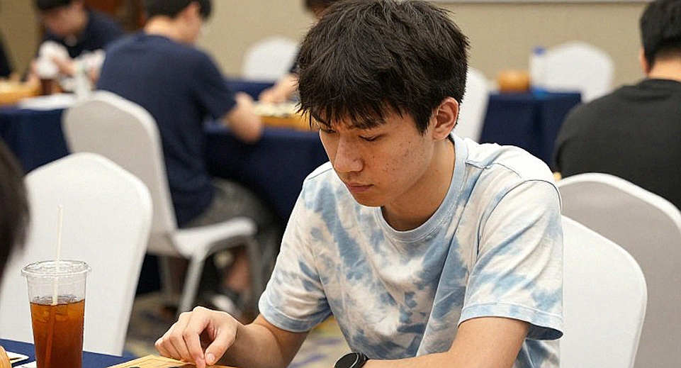 ChessBase Magazine Issue 225: Twenty-Seven Miniatures and the Void a Machine Cannot Fill ChessBase Magazine Issue 225: Twenty-Seven Miniatures and the Void a Machine Cannot Fill