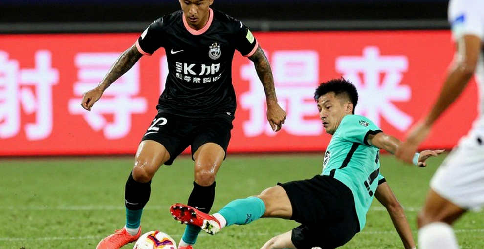 Kewell, Christie and Hanoi's Gamble: When Money Buys Time But Never Buys Patience