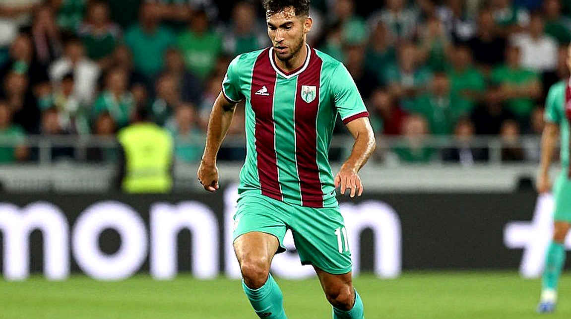 Catania in Transition: Longo, Coda and an Unresolved Equation in Serie C Catania in Transition: Longo, Coda and an Unresolved Equation in Serie C