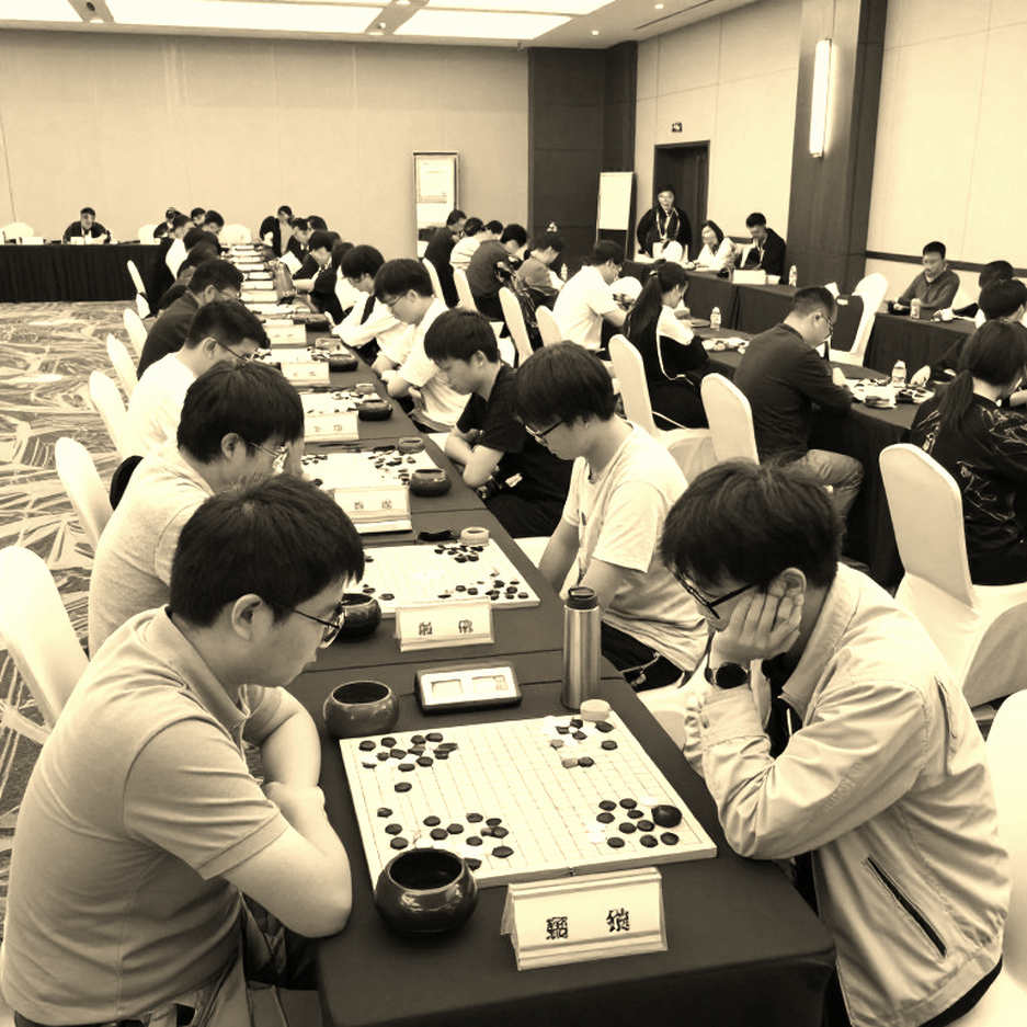 Chín Mươi Đô Và Lời Hứa Rỗng Của Phần Cứng Esports Di Động