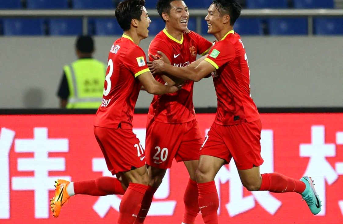 Xuất xứ khoản tiền: lỗ hổng kiểm chứng trong chuyển nhượng V.League