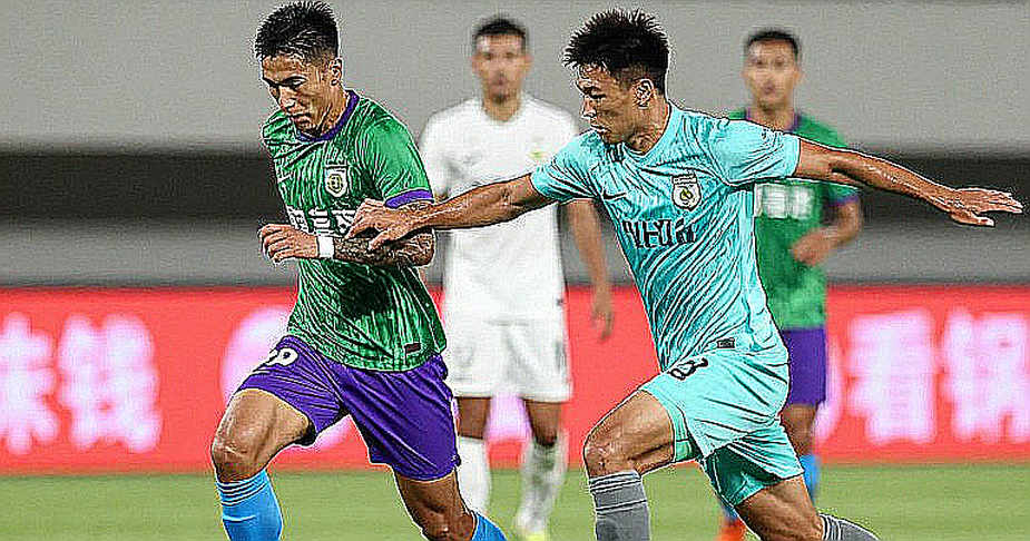 Nguyen Xuan Son and Eight Weeks of Rain: When Nam Dinh Loses Its Focal Point Mid-Season