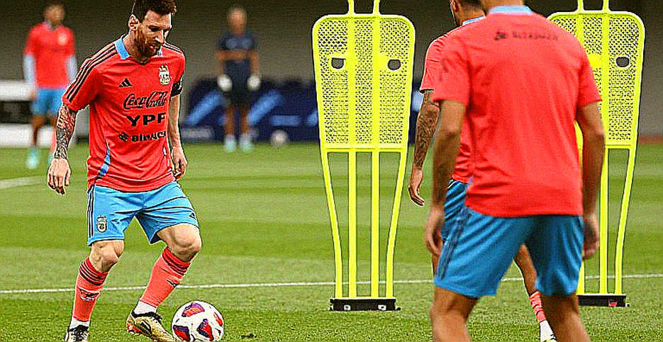U23 Thái Lan – U23 Hong Kong (Trung Quốc): Chiếc vé tứ kết nằm sau vết nứt hàng thủ U23 Thái Lan – U23 Hong Kong (Trung Quốc): Chiếc vé tứ kết nằm sau vết nứt hàng thủ