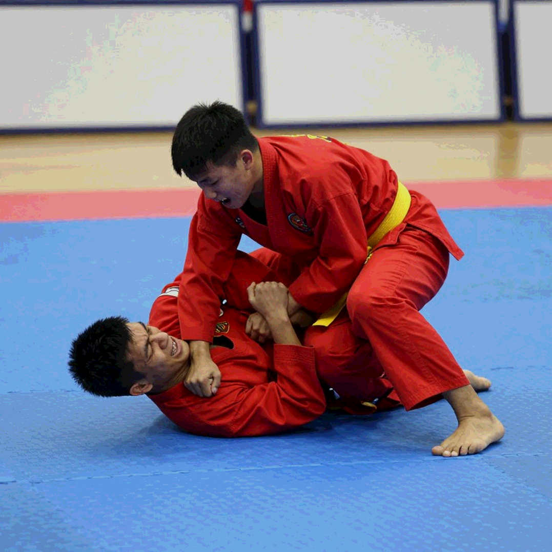 Phân Tích Chiến Thuật Trong Trận Đấu Bóng Đá Việt Nam Phân Tích Chiến Thuật Trong Trận Đấu Bóng Đá Việt Nam